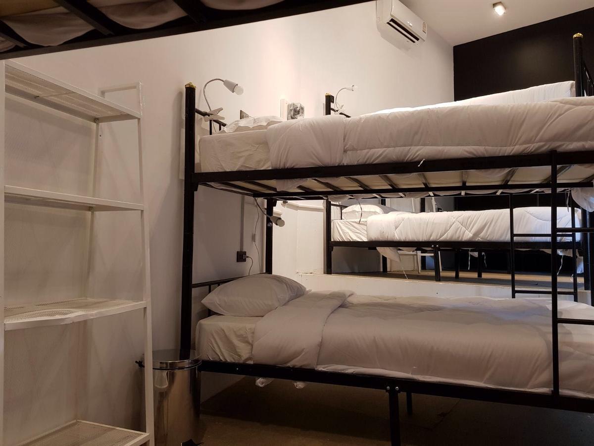 Paradise Beach Backpackers Hostel Patong Dış mekan fotoğraf